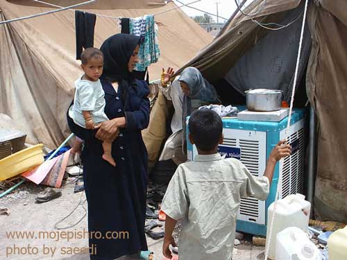 اسکان اضطراری در بم / زندگی در چادر ها / مهندس علیرضا سعیدی